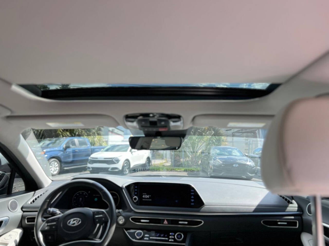 2023 Hyundai Sonata SEL 4dr Sedan