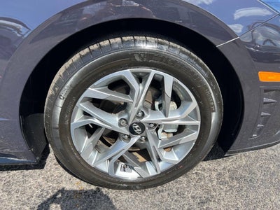 2023 Hyundai Sonata SEL 4dr Sedan