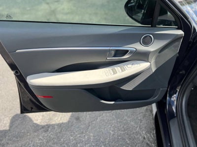 2023 Hyundai Sonata SEL 4dr Sedan