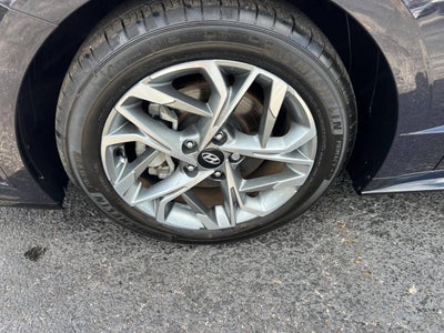 2023 Hyundai Sonata SEL 4dr Sedan