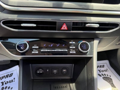 2023 Hyundai Sonata SEL 4dr Sedan