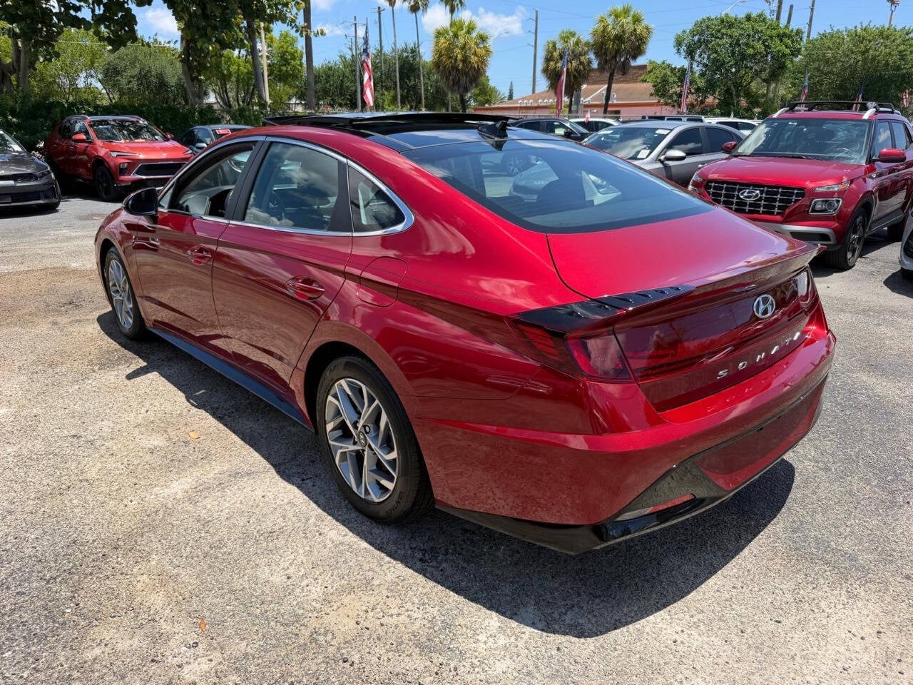 2023 Hyundai Sonata SEL 4dr Sedan