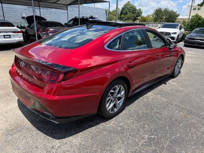 2023 Hyundai Sonata SEL 4dr Sedan