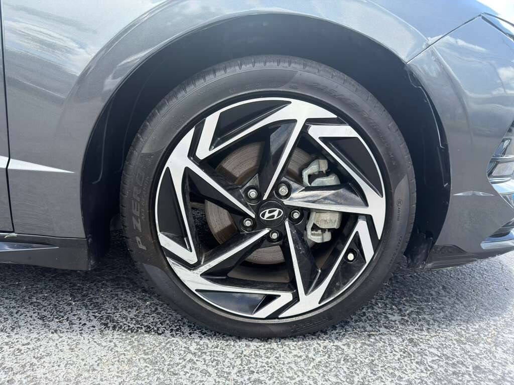2025 Hyundai Sonata SEL Convenience 4dr Sedan