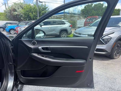 2025 Hyundai Sonata SEL Convenience 4dr Sedan