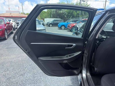 2025 Hyundai Sonata SEL Convenience 4dr Sedan