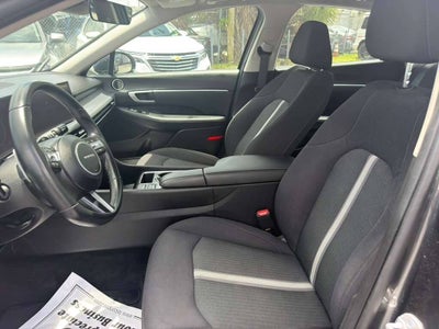 2025 Hyundai Sonata SEL Convenience 4dr Sedan