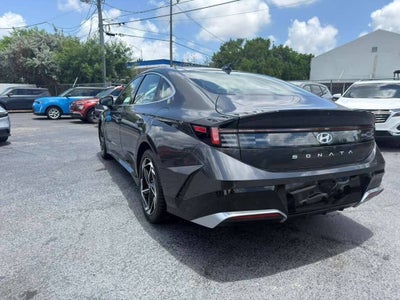 2025 Hyundai Sonata SEL Convenience 4dr Sedan