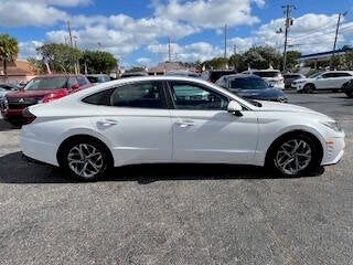 2022 Hyundai Sonata SEL 4dr Sedan