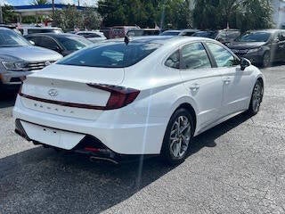 2022 Hyundai Sonata SEL 4dr Sedan