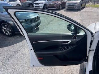 2022 Hyundai Sonata SEL 4dr Sedan