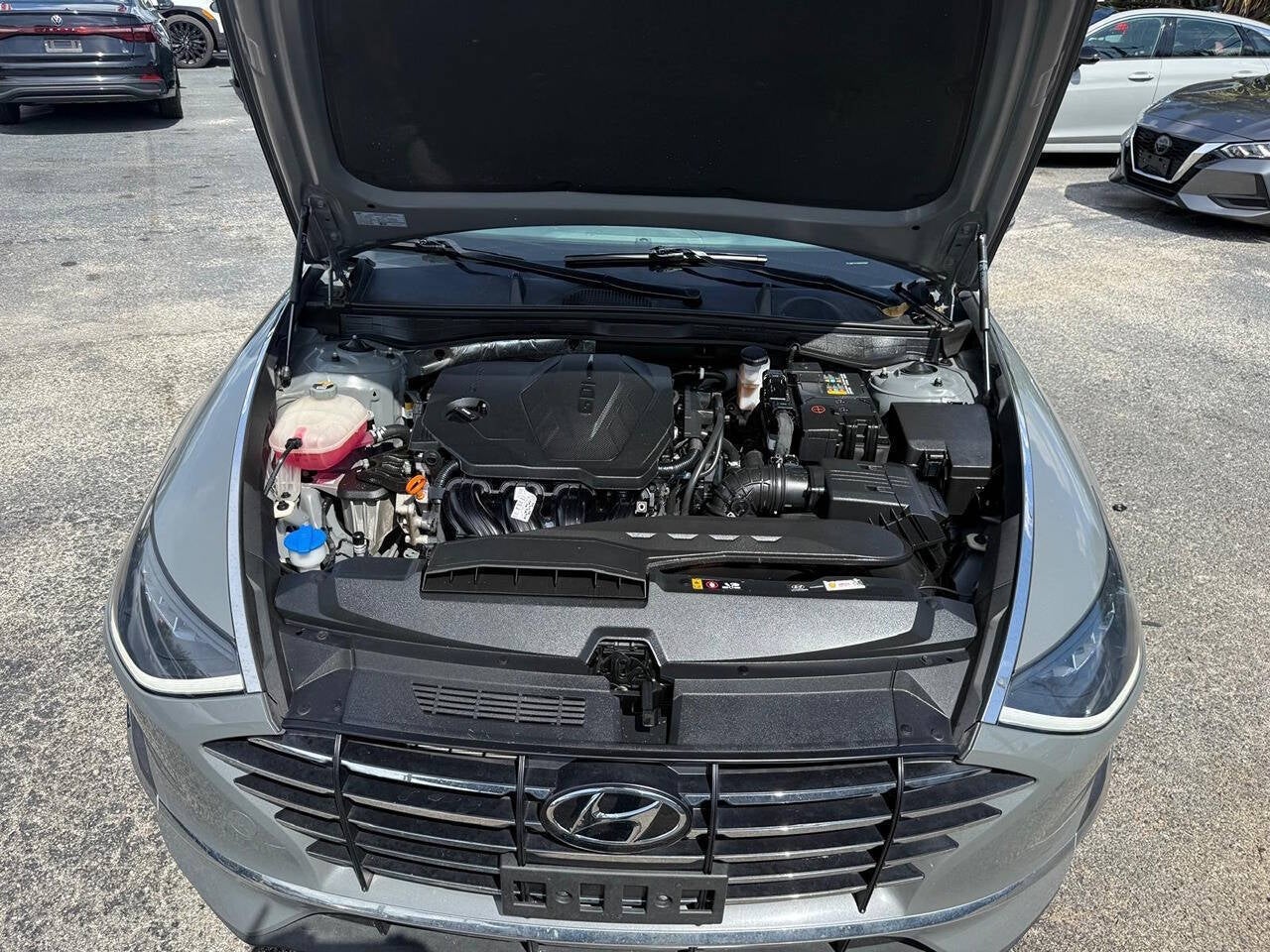 2023 Hyundai Sonata SE 4dr Sedan