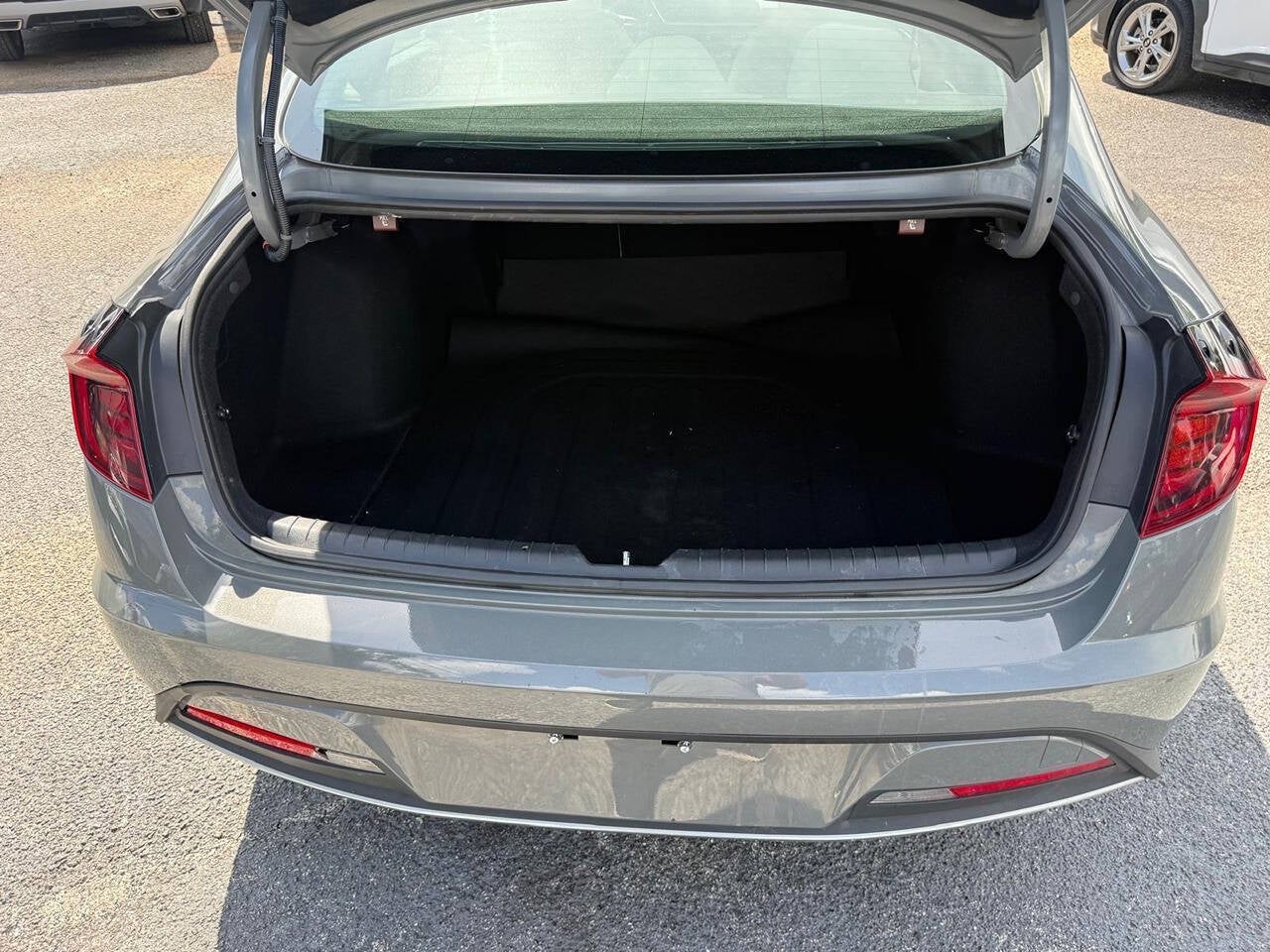 2023 Hyundai Sonata SE 4dr Sedan