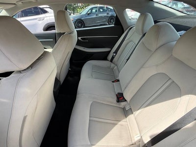 2023 Hyundai Sonata SE 4dr Sedan