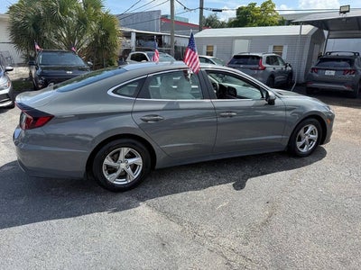 2023 Hyundai Sonata SE 4dr Sedan