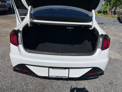 2022 Hyundai Sonata Limited 4dr Sedan