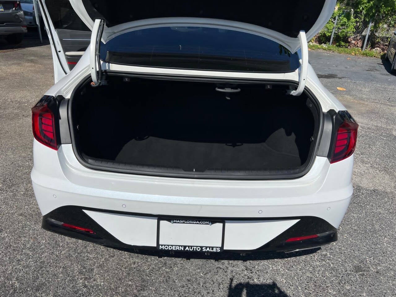 2022 Hyundai Sonata Limited 4dr Sedan