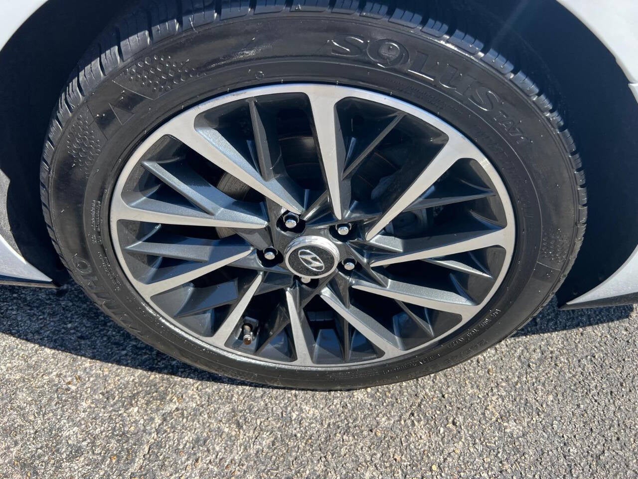 2022 Hyundai Sonata Limited 4dr Sedan