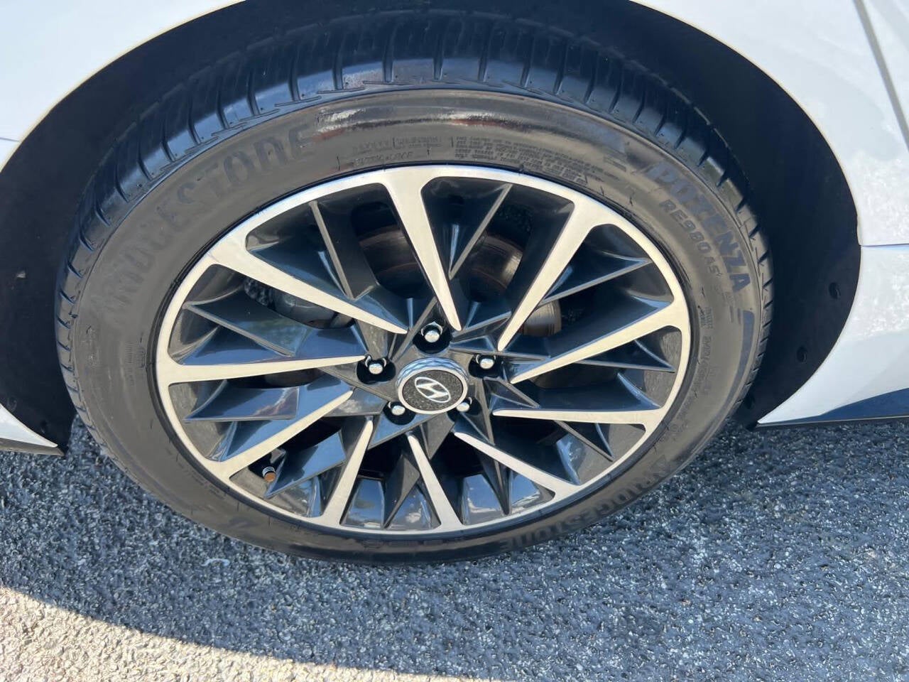 2022 Hyundai Sonata Limited 4dr Sedan