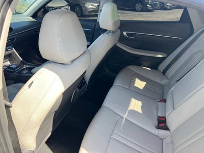 2022 Hyundai Sonata Limited 4dr Sedan