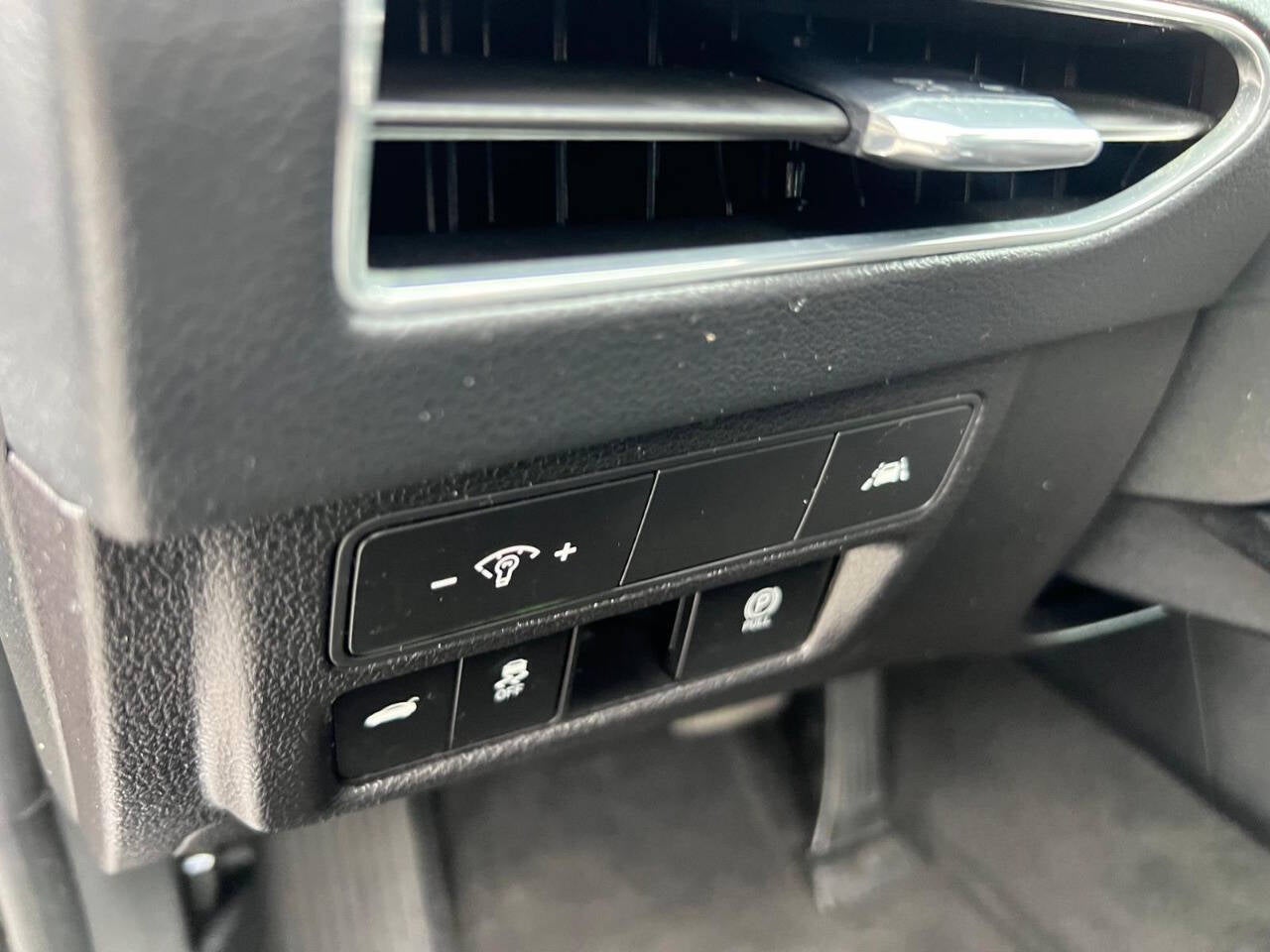 2022 Hyundai Sonata Limited 4dr Sedan