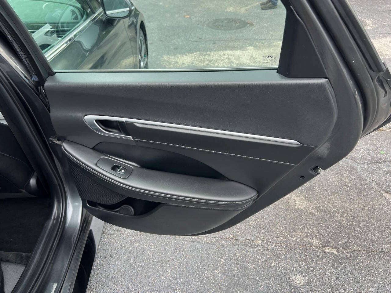 2022 Hyundai Sonata Limited 4dr Sedan