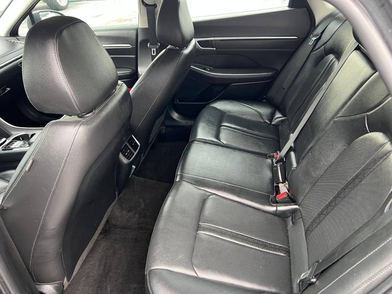 2022 Hyundai Sonata Limited 4dr Sedan