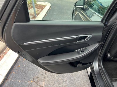 2022 Hyundai Sonata Limited 4dr Sedan