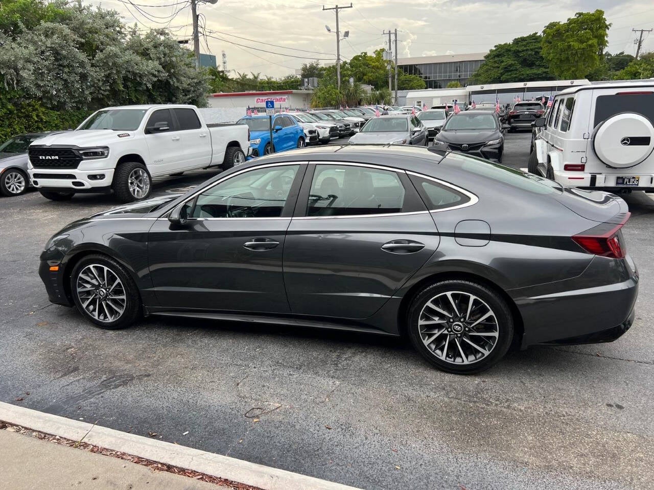 2022 Hyundai Sonata Limited 4dr Sedan