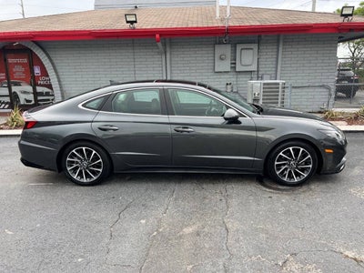2022 Hyundai Sonata Limited 4dr Sedan