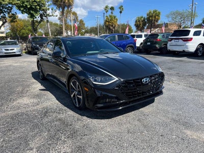 2023 Hyundai Sonata SEL Plus 4dr Sedan