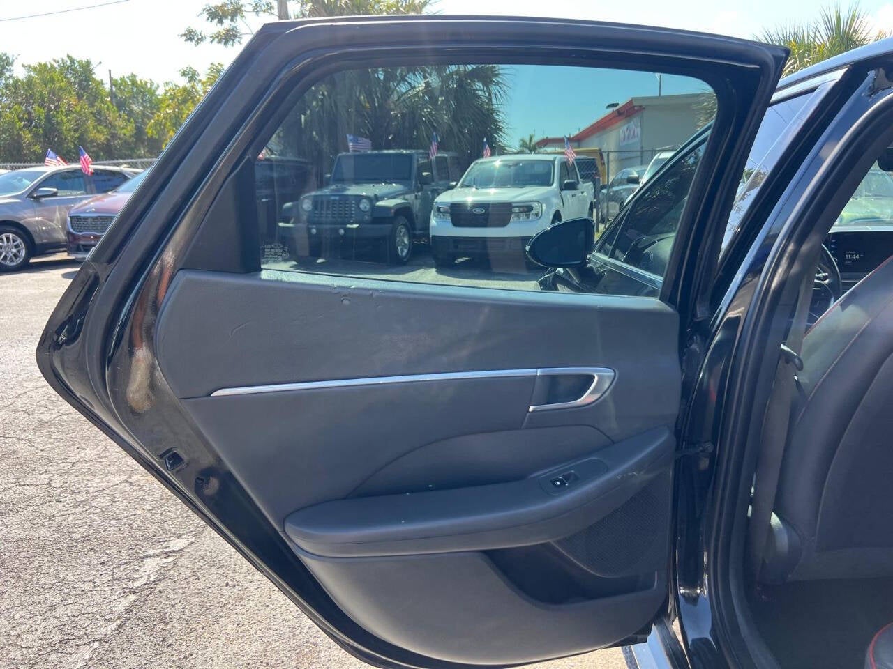 2023 Hyundai Sonata SEL Plus 4dr Sedan