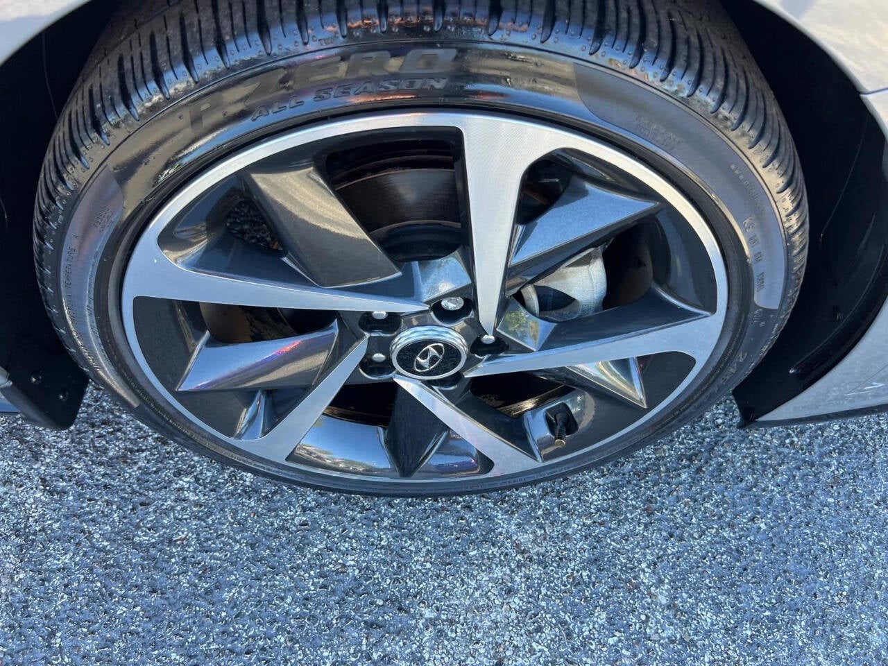 2023 Hyundai Sonata SEL Plus 4dr Sedan