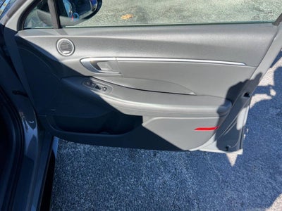 2023 Hyundai Sonata SEL Plus 4dr Sedan
