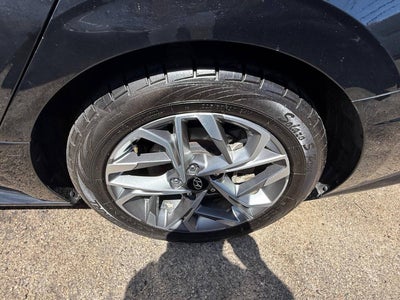 2023 Hyundai Sonata SEL 4dr Sedan