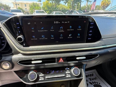 2023 Hyundai Sonata SEL 4dr Sedan