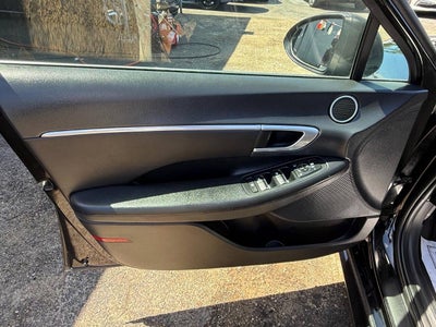 2023 Hyundai Sonata SEL 4dr Sedan