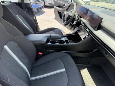 2025 Hyundai Sonata SEL AWD 4dr Sedan
