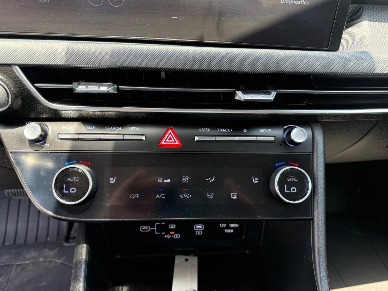 2025 Hyundai Sonata SEL AWD 4dr Sedan