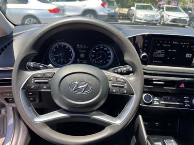 2023 Hyundai Sonata SEL 4dr Sedan