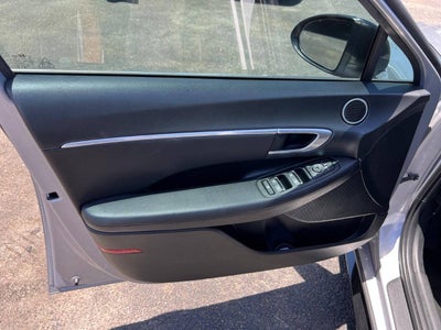 2023 Hyundai Sonata SEL 4dr Sedan