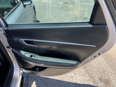 2023 Hyundai Sonata SEL 4dr Sedan