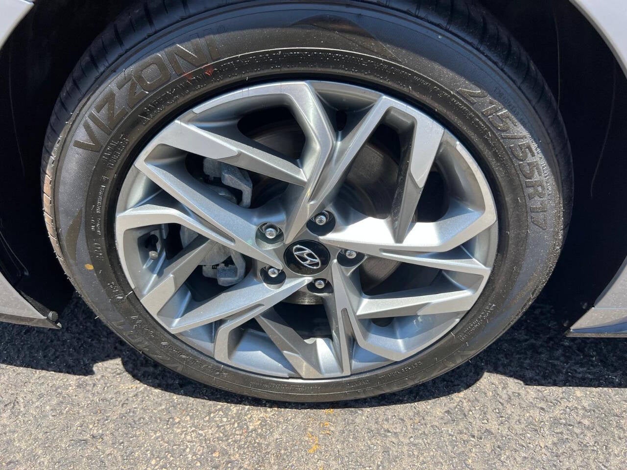 2023 Hyundai Sonata SEL 4dr Sedan