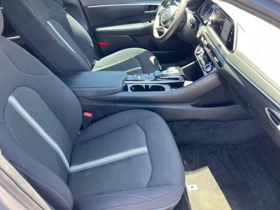 2023 Hyundai Sonata SEL 4dr Sedan