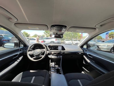 2023 Hyundai Sonata SEL 4dr Sedan