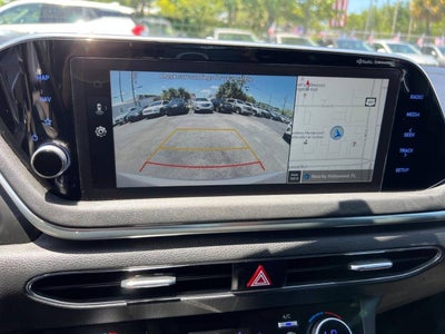 2023 Hyundai Sonata SEL 4dr Sedan
