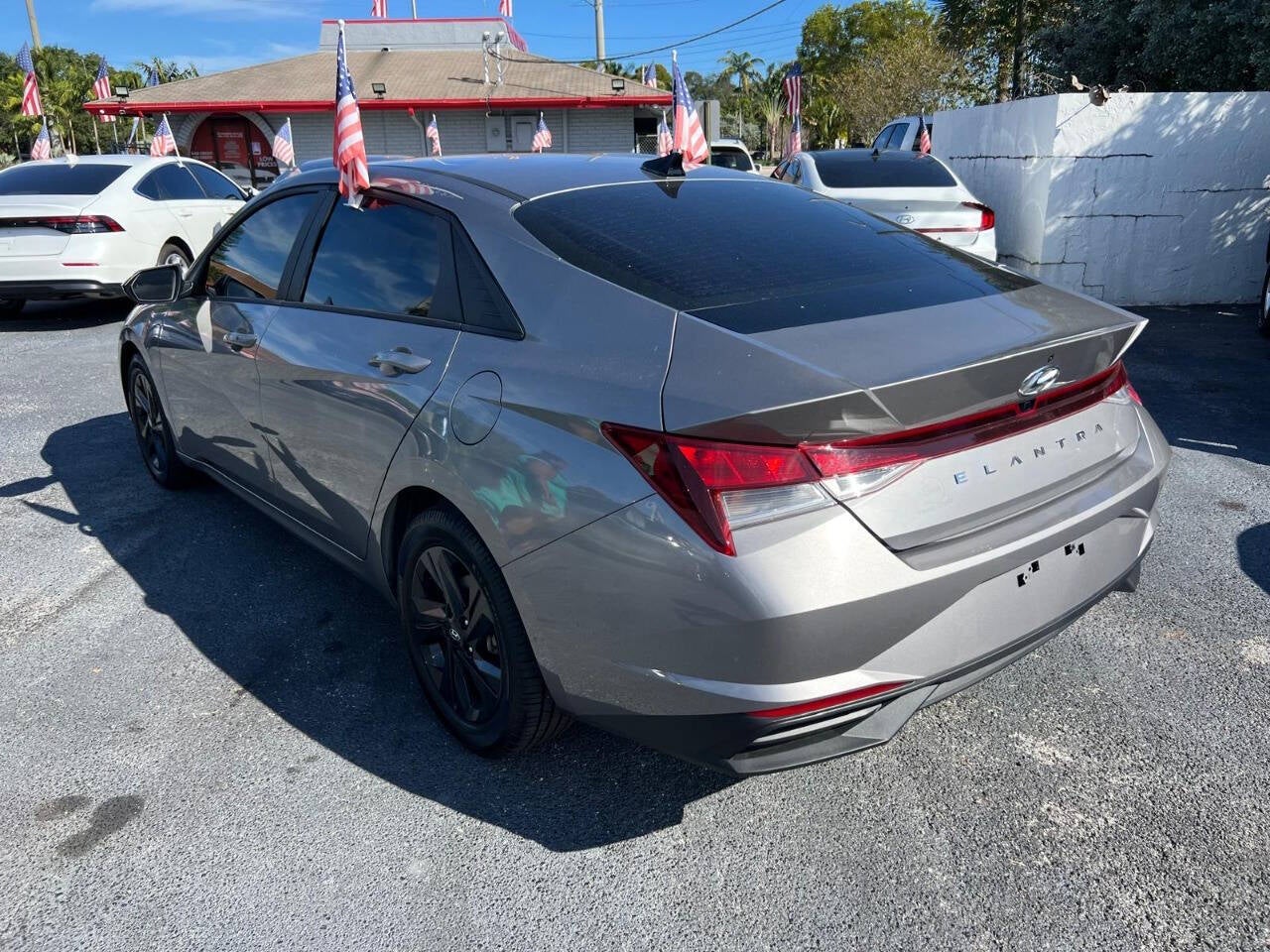 2023 Hyundai Elantra SEL 4dr Sedan SULEV