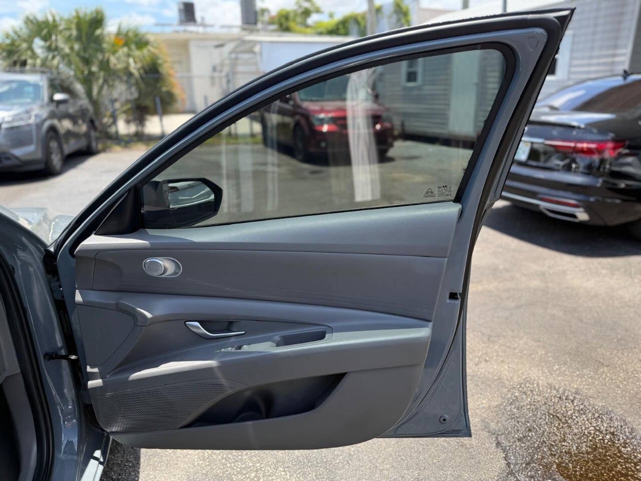 2023 Hyundai Elantra SEL 4dr Sedan