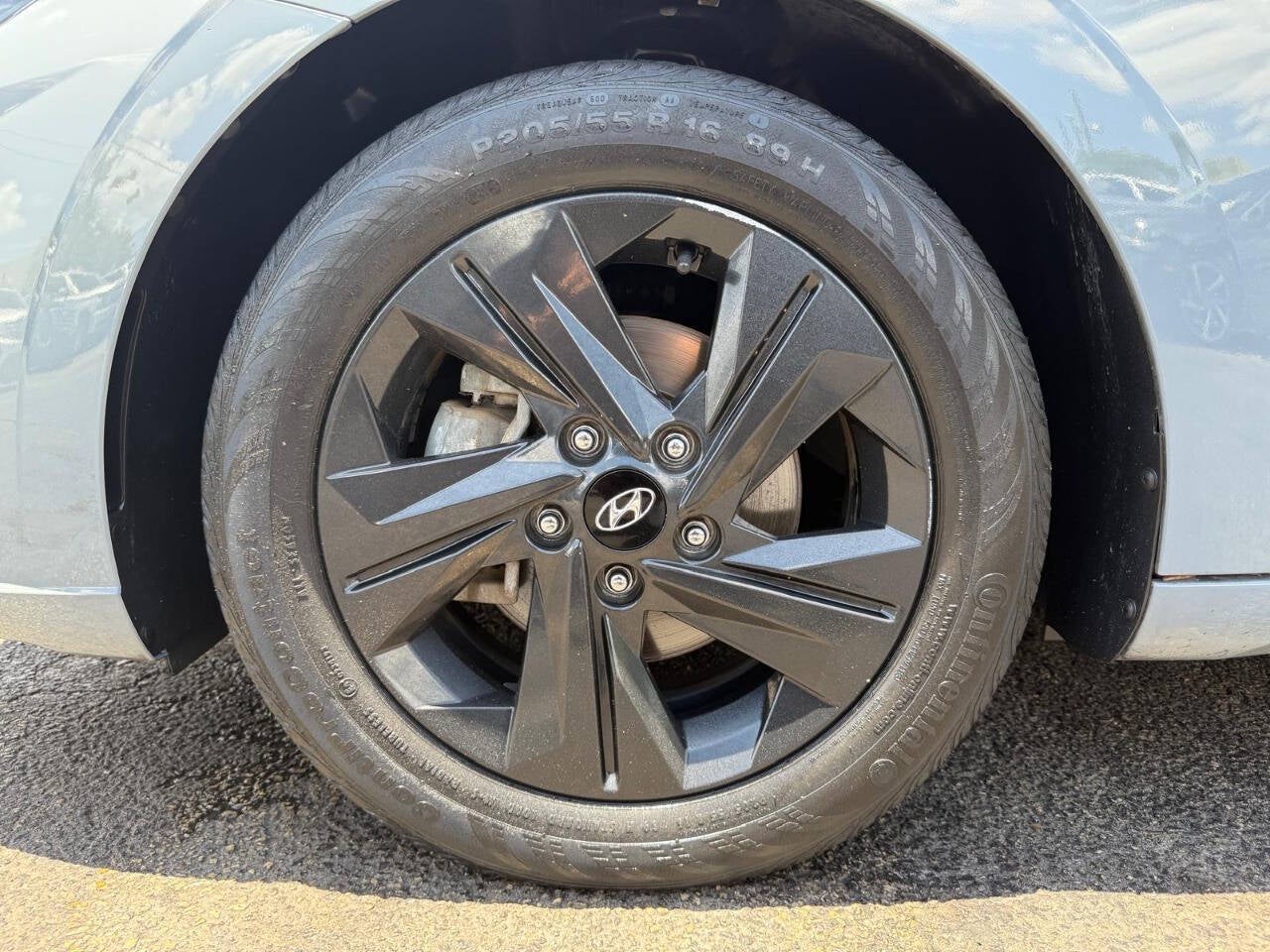 2023 Hyundai Elantra SEL 4dr Sedan