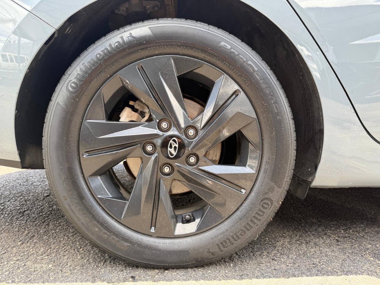 2023 Hyundai Elantra SEL 4dr Sedan